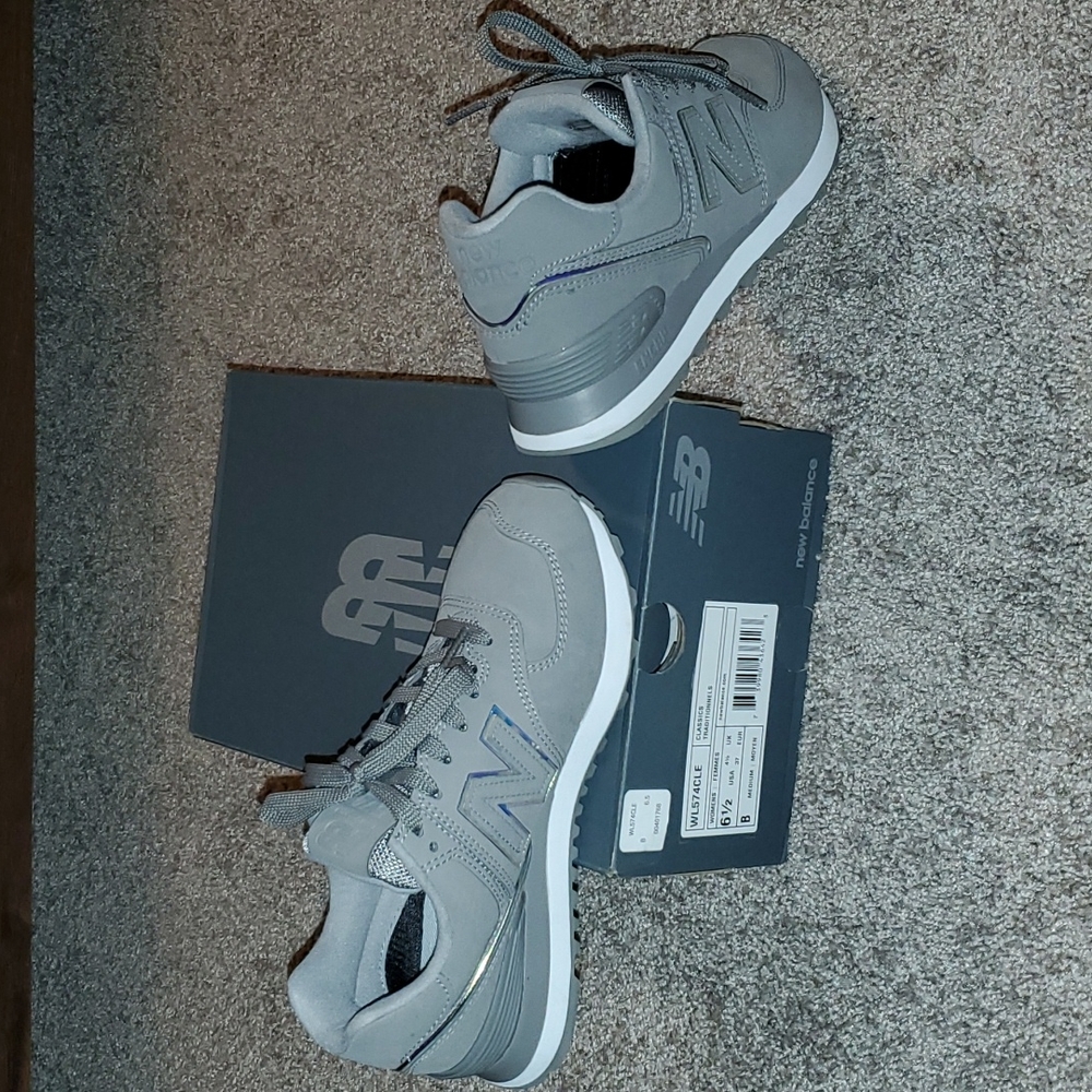 New Balance 574 Classic Gray Size 6.5